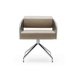 软垫皮革躺椅 何塞·马丁内斯·梅迪纳  JMM家具品牌