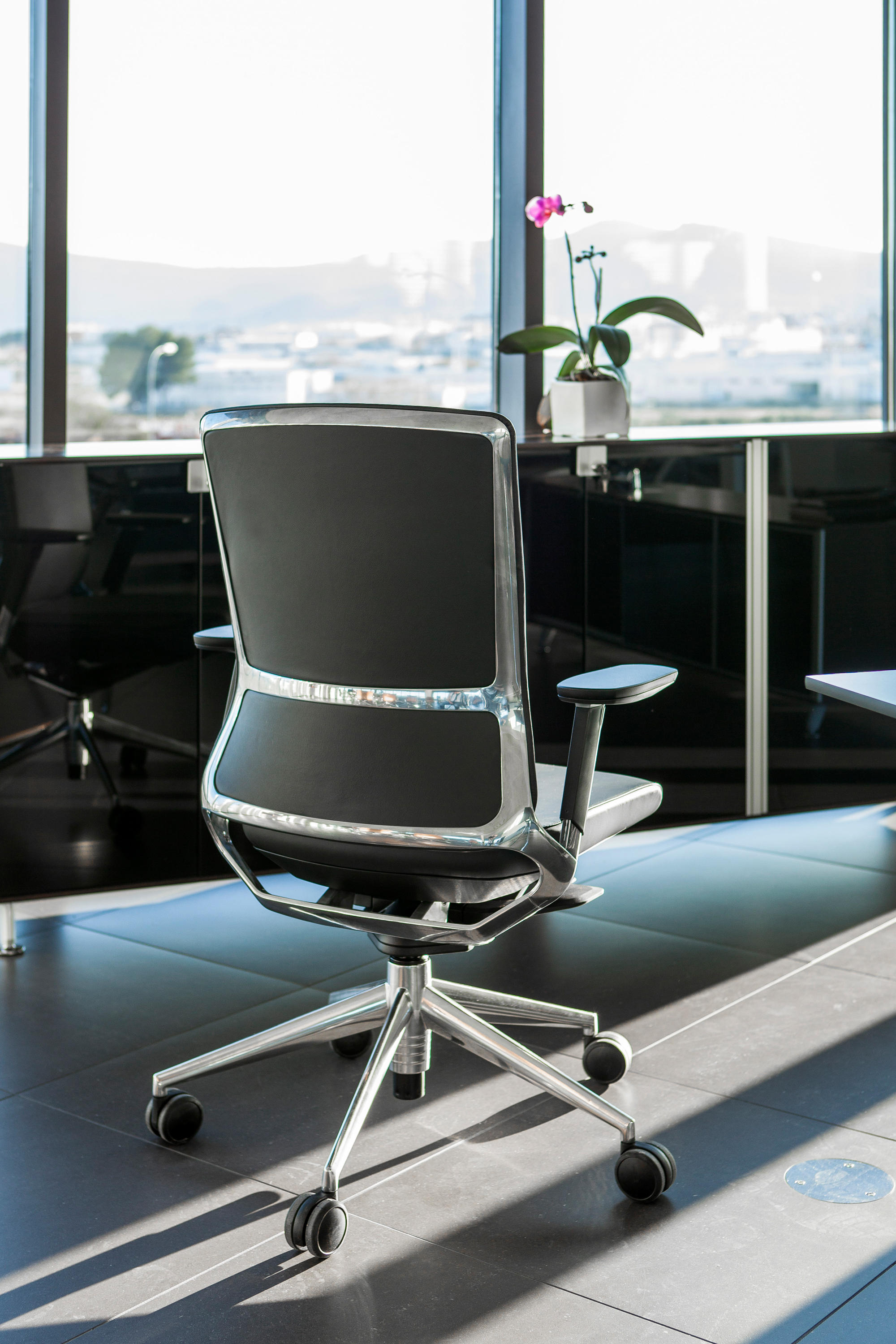 办公椅|布面职员椅|办公家具|中国有限公司官家具|TNK 500 职员椅系列